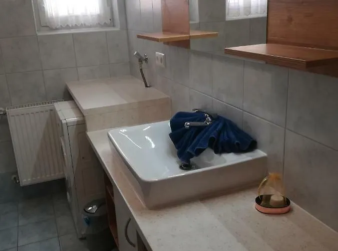 Schmetterling * Liebenfels